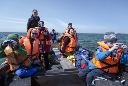 Estland Familienreise - Estland for family - Familie auf Bootsfahrt