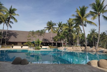 Familienurlaub Malaysia & Borneo - Malaysia & Borneo for family individuell - Karambunai - Pool des Resorts