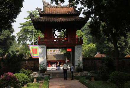 Vietnam & Kambodscha Familienreise - Vietnam-Kambodscha Family & Teens - Tempel in Hanoi