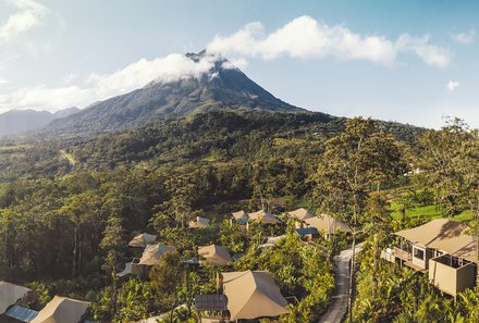 Costa Rica for family Deluxe - Familienreise in Costa Rica - Vulkanausblick im Nayara Tented Camp