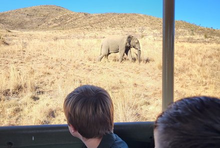 Südafrika individuelle Familienreise - Safari & Strand - Pilanesberg Nationalpark - Pirschfahrt im Jeep mit Kindern