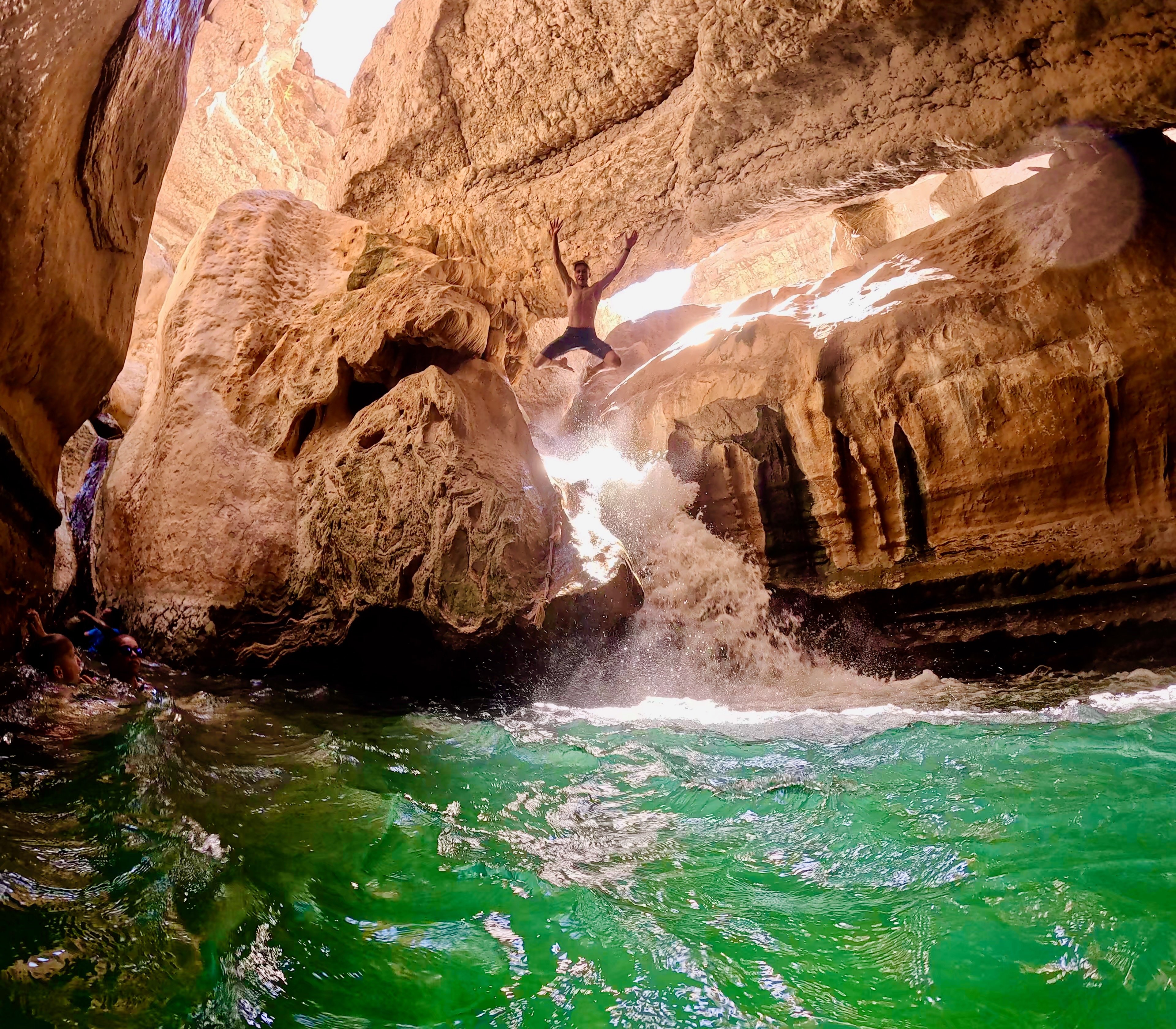 Reisebericht Oman mit Kindern - Wadi Shab mit Kindern