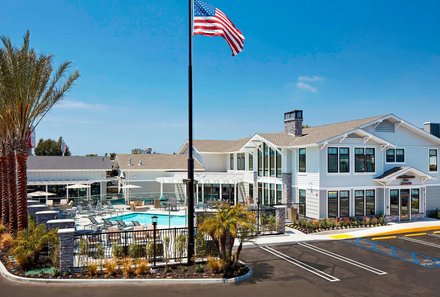 USA Südwesten mit Kindern - USA for family individuell - Abenteuer im Wilden Westen - Los Angeles - Residence Inn Marriott Manhattan Beach - Außenansicht