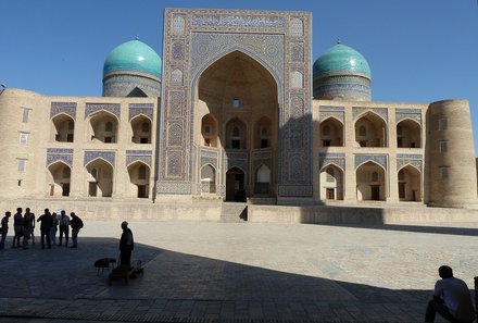 Usbekistan Familienreise - Usbekistan for family - Buchara - Mir-Arab-Madrasa