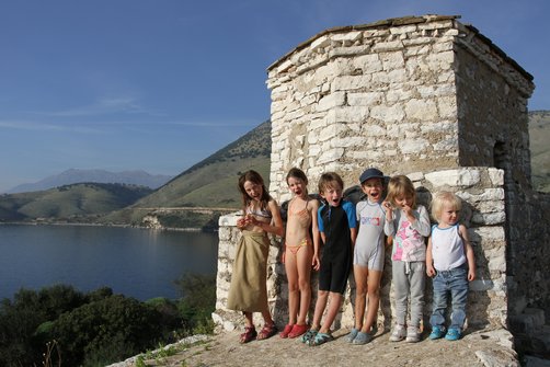 Reiseziele 2020 für Familien - Albanien - Kinder