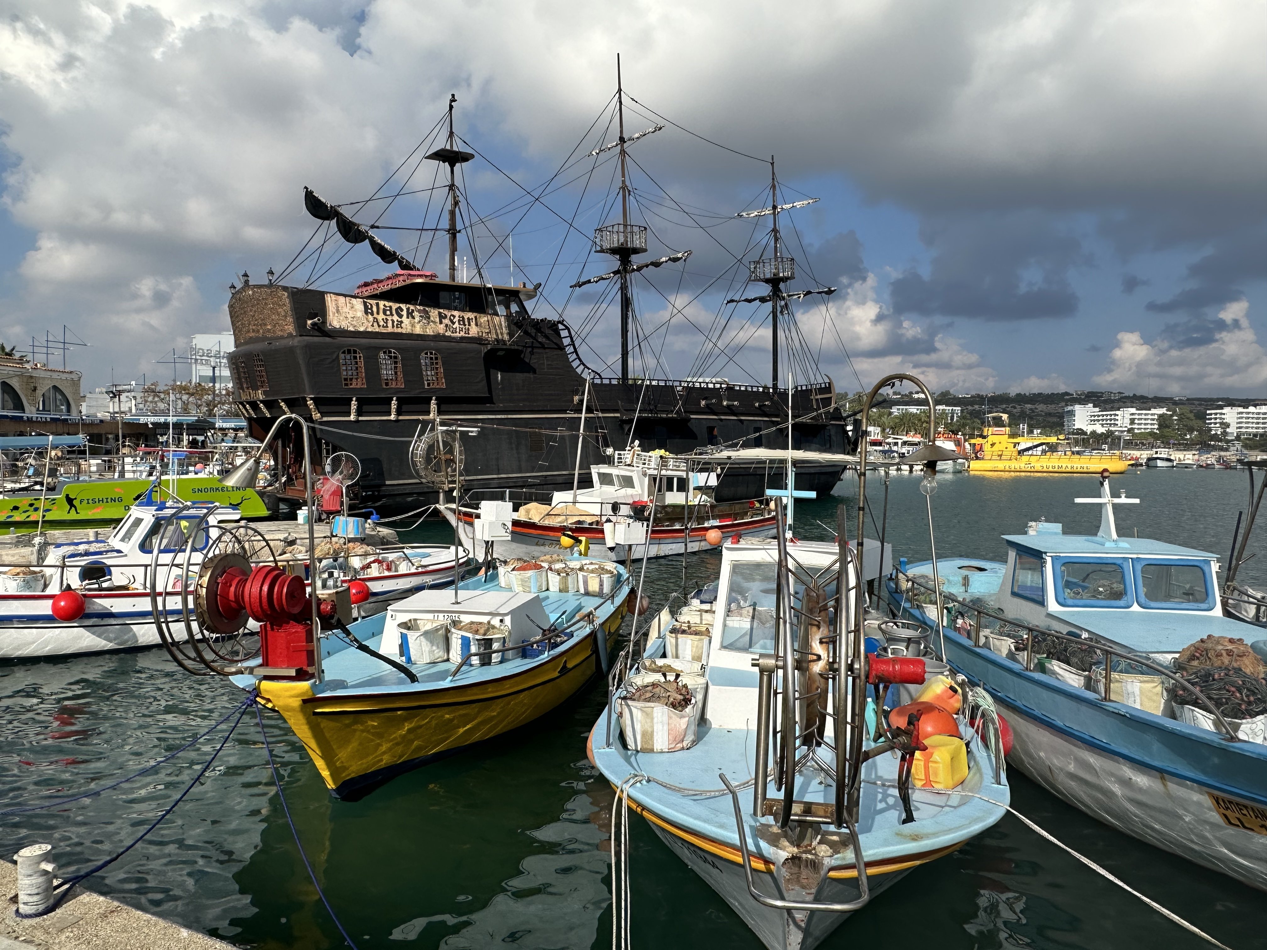 Zypern Familienurlaub - Zypern Familienreise - Hafen von Limassol