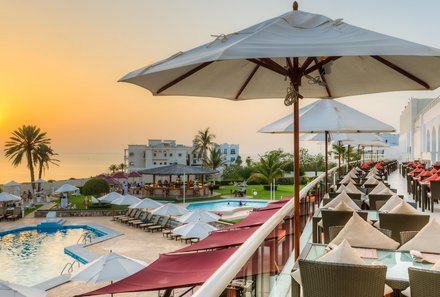 Familienreise Oman - Oman for family individuell deluxe - Crowne Plaza Muscat