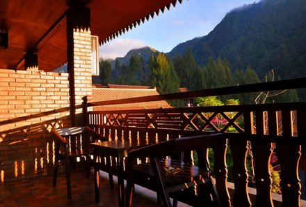 Java-Bali Family & Teens - Familienreise Bali - Bawangan Bromo Hotel - Balkon mit Ausblick