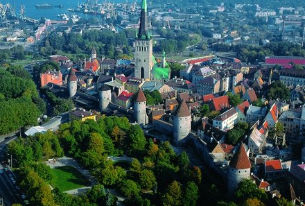 Familienreise Baltikum Family & Teens - Baltikum mit Kindern - Estland - Tallin Stadtblick